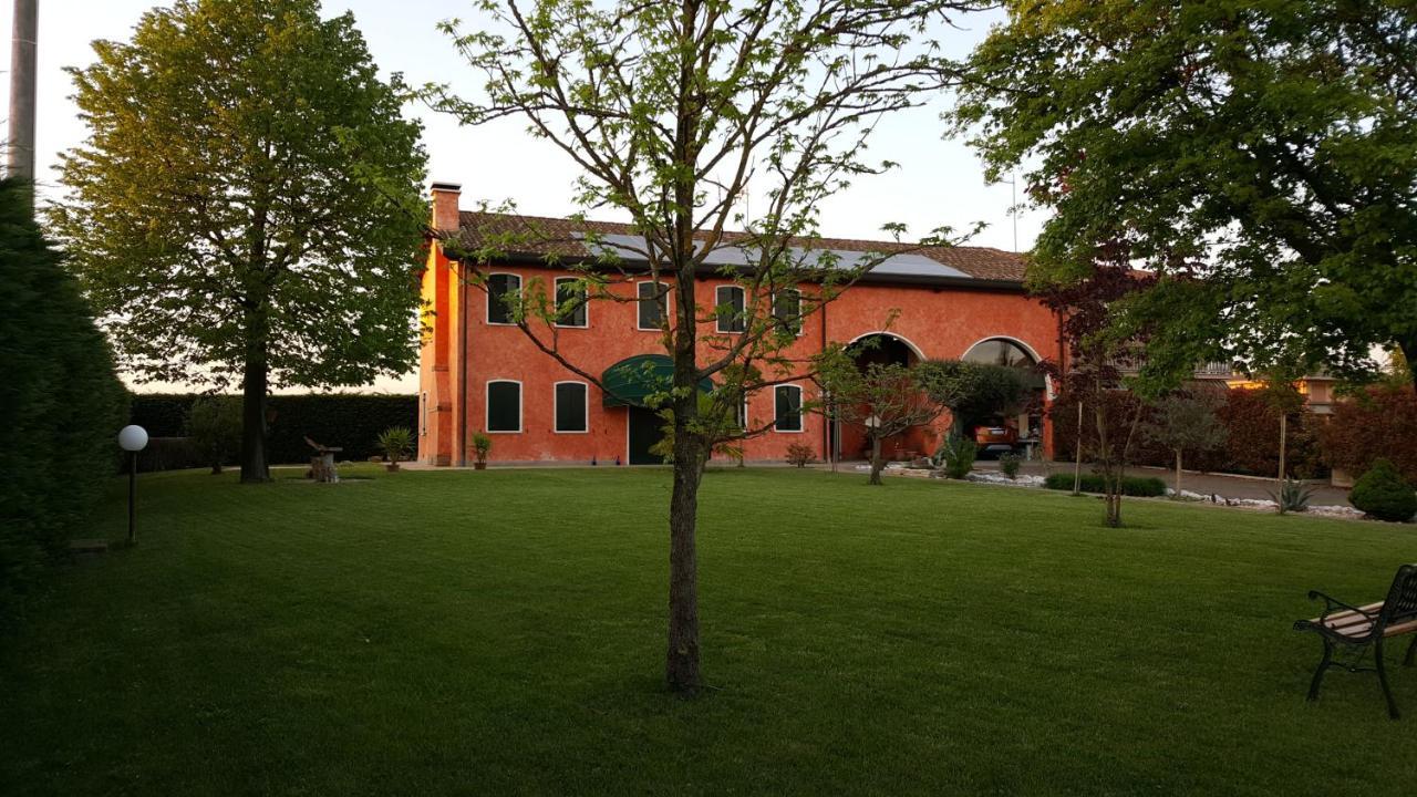 Il Farfasole Bed and Breakfast Vigonovo  Exteriör bild